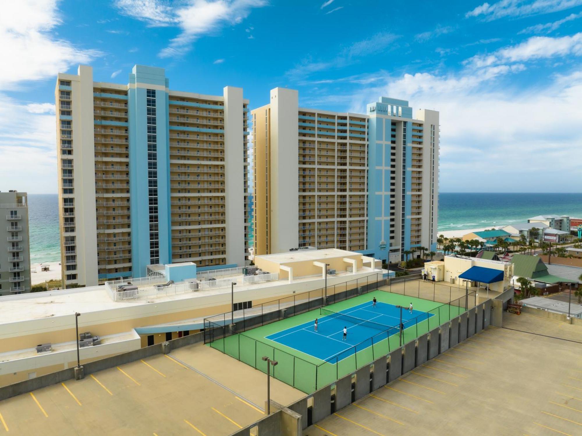 Official Majestic Beach Resort - Over 60 Units - All Ocean Front, Panama City Beach, Fl Bagian luar foto