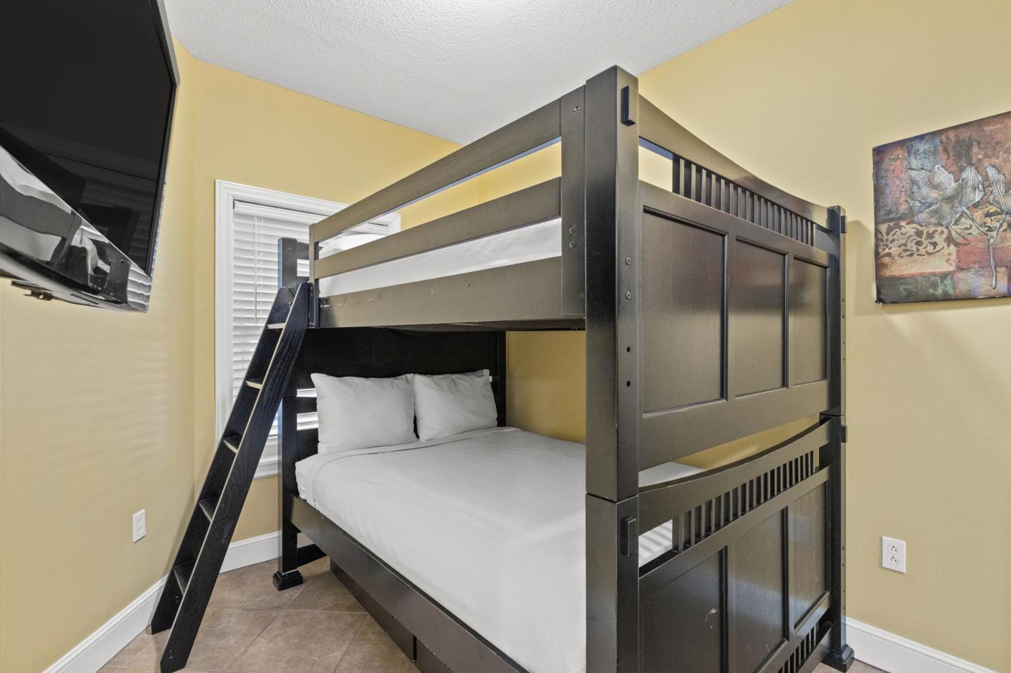 Official Majestic Beach Resort - Over 60 Units - All Ocean Front, Panama City Beach, Fl Ruang foto