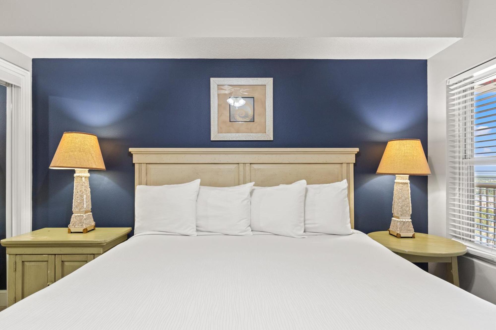 Official Majestic Beach Resort - Over 60 Units - All Ocean Front, Panama City Beach, Fl Ruang foto