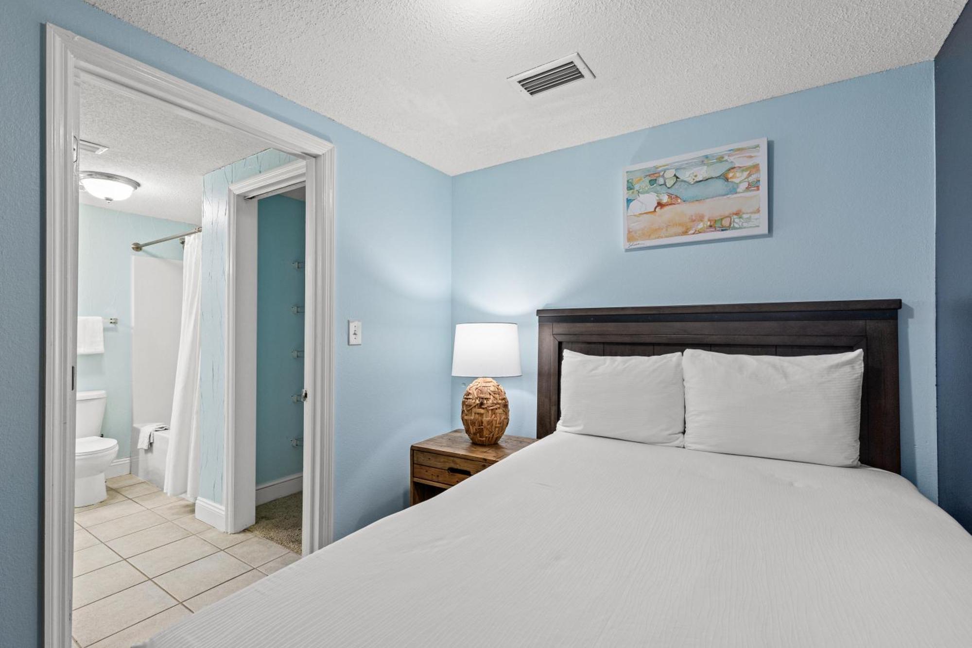 Official Majestic Beach Resort - Over 60 Units - All Ocean Front, Panama City Beach, Fl Ruang foto